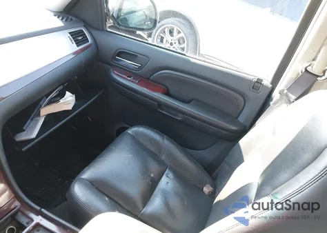 2009 Cadillac Escalade Esv Standard из США, поврежденный, VIN 1GYFK26269R266831